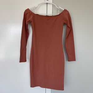 *New* Mauve Off The Shoulder Fitted Mini Dress